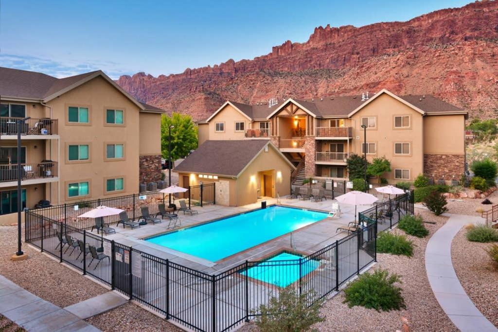 5C Sweet Redcliff Condo, Pool & Hot Tub Moab Exteriör bild